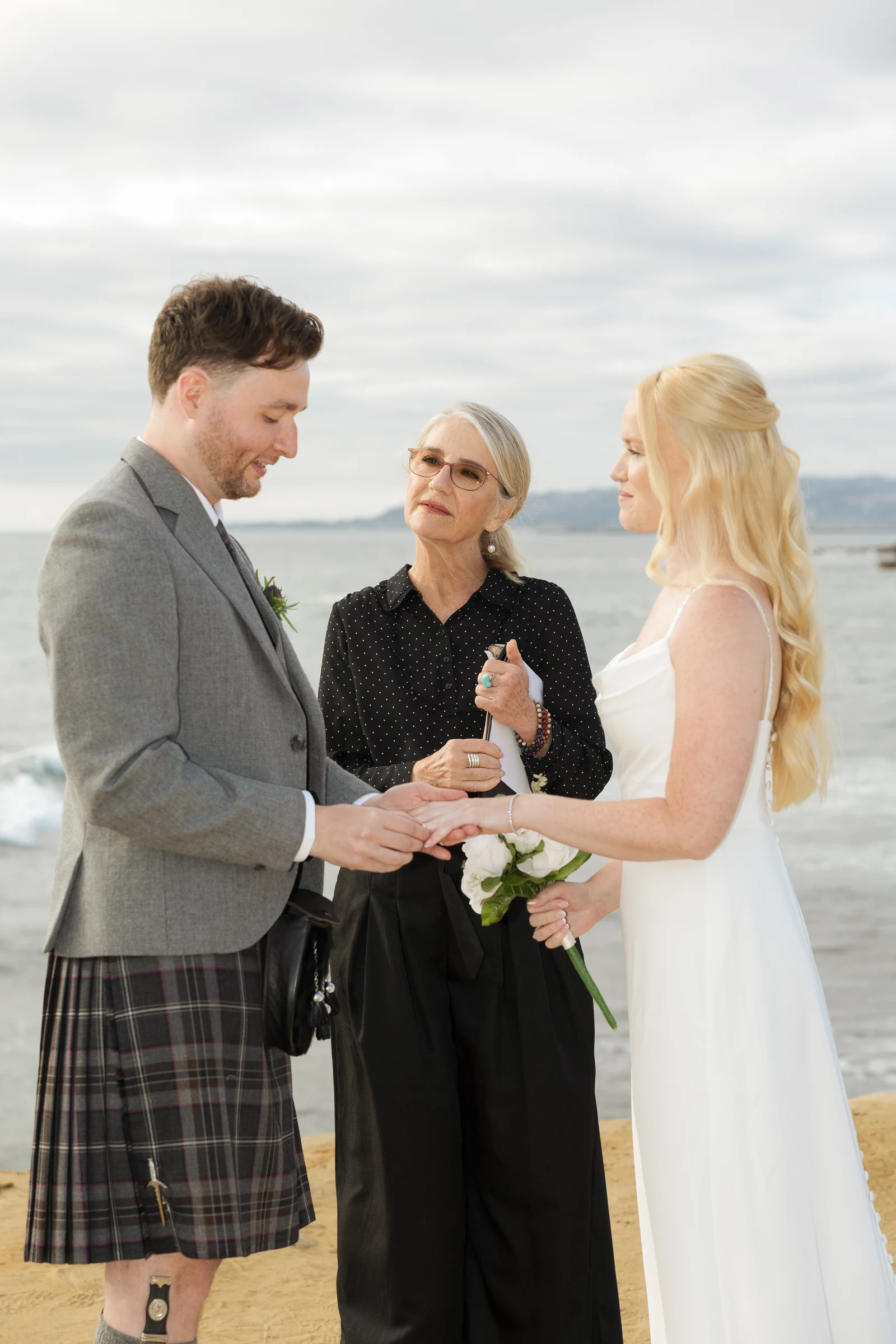 Elopement ceremony at Sunset Cliffs in San Diego